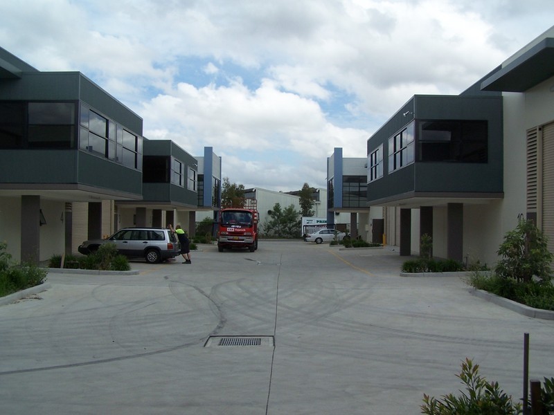 Unit 1 /354 Chisholm Road, Regents Park NSW 2143