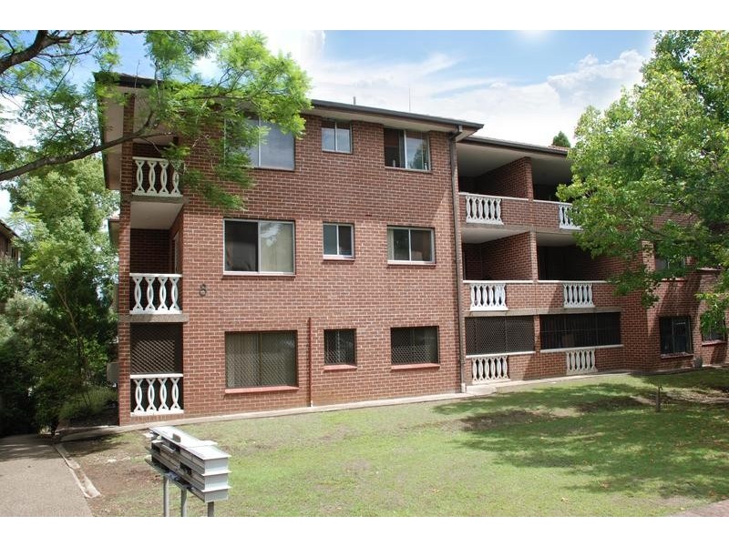 8 Brisbane Street, Harris Park NSW 2150