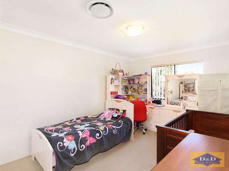 16A Gregory, Yagoona NSW 2199