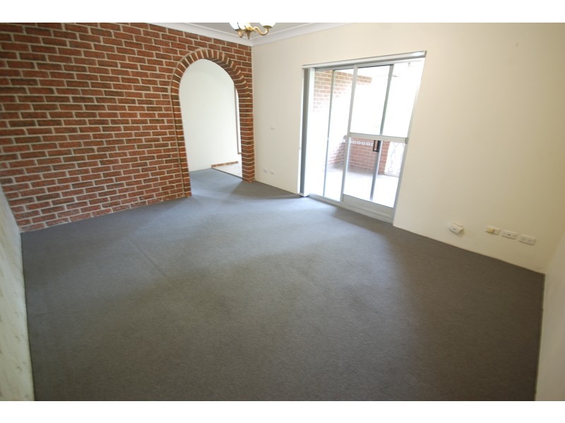 8 Brisbane Street, Harris Park NSW 2150