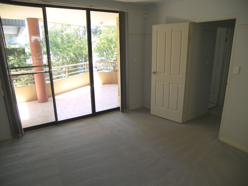 14-16 Campbell Street, Northmead NSW 2152