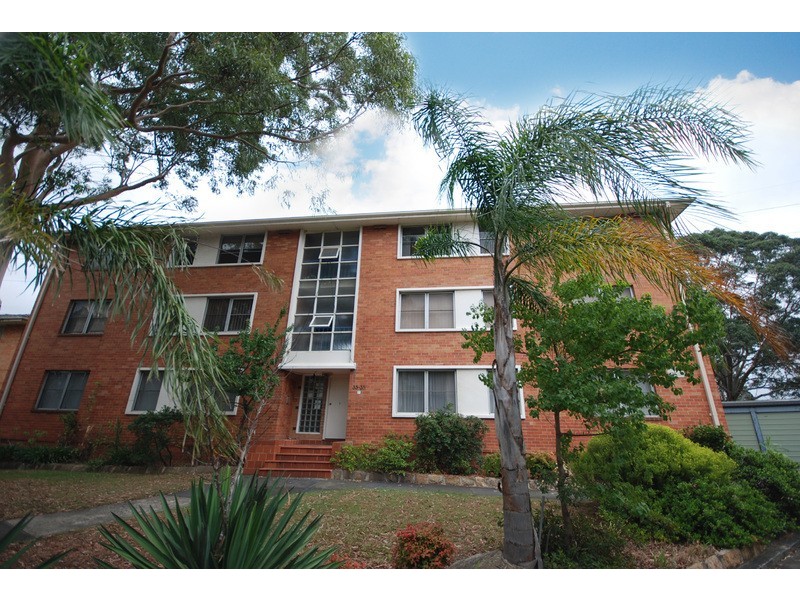 33 Marlene Crescent, Greenacre NSW 2190