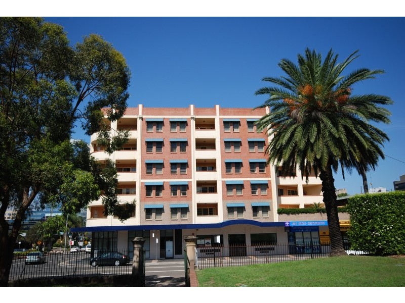1 Macquarie Street, Parramatta NSW 2150
