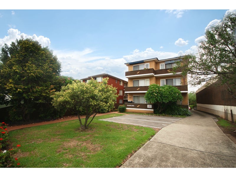 157 Hawkesbury Rd, Westmead NSW 2145