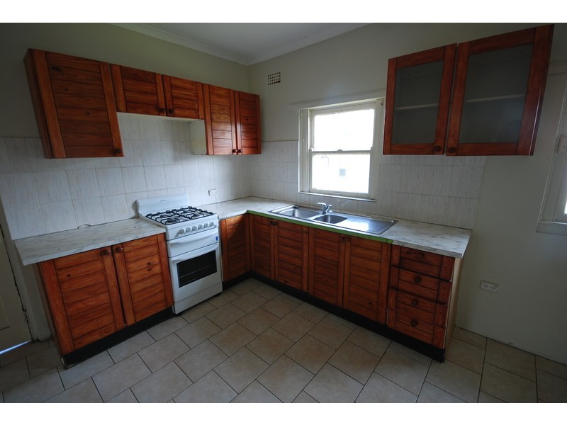 32 Frederick Avenue, Merrylands NSW 2160