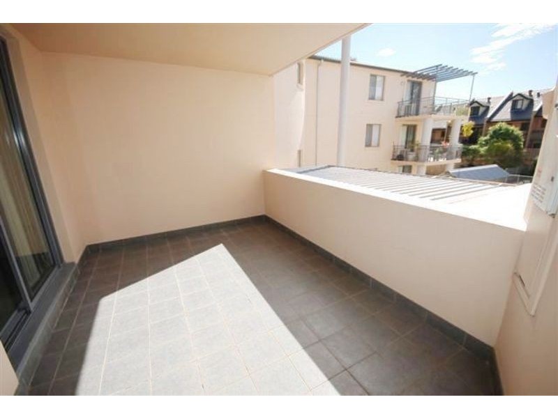 30 – 34 Gladstone Street, North Parramatta NSW 2151