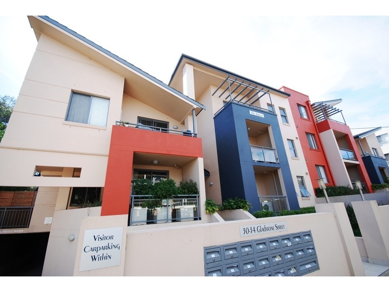 30 – 34 Gladstone Street, North Parramatta NSW 2151
