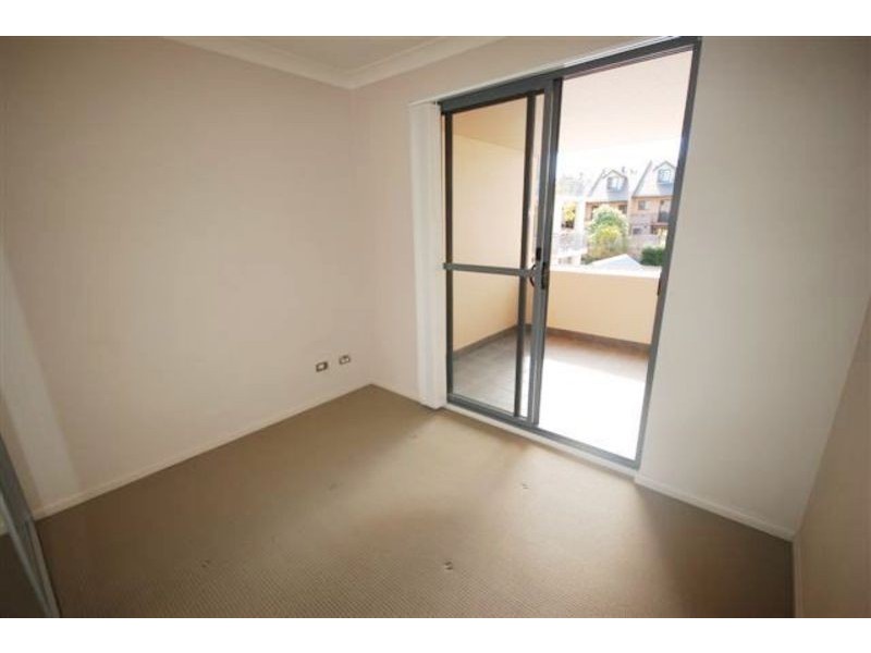 30 – 34 Gladstone Street, North Parramatta NSW 2151