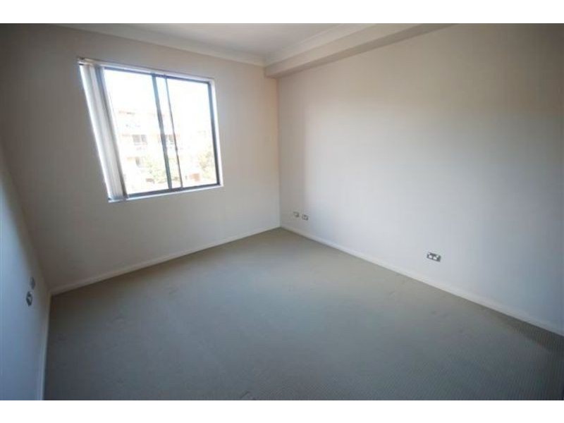 30 – 34 Gladstone Street, North Parramatta NSW 2151