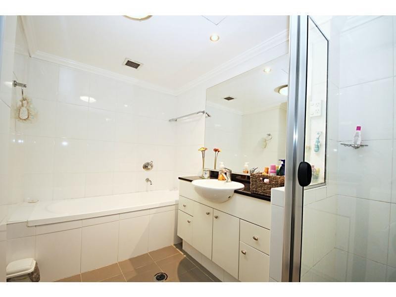 1 Brown Street, Ashfield NSW 2131