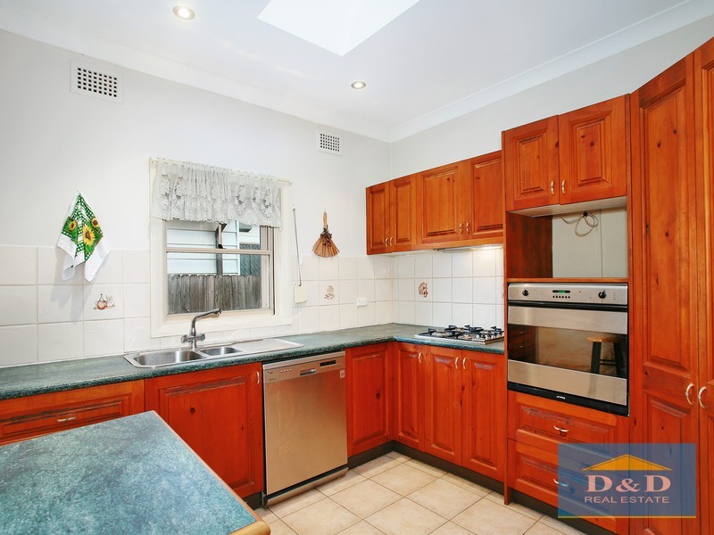 56 Arthur Street, Rosehill NSW 2142