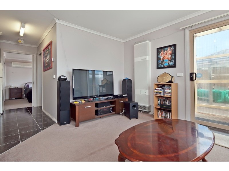 21 Bruce Street, Cranbourne VIC 3977
