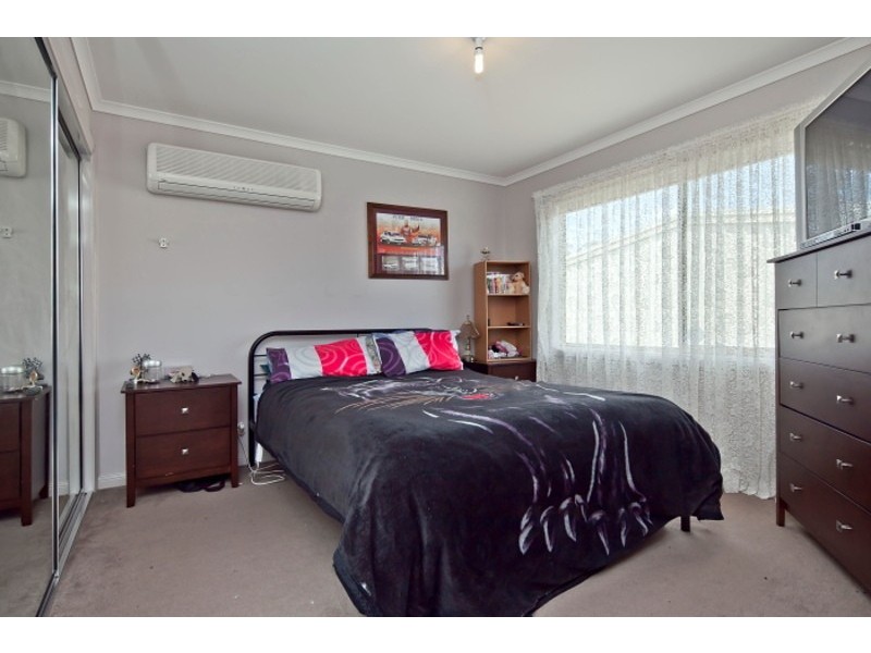 21 Bruce Street, Cranbourne VIC 3977