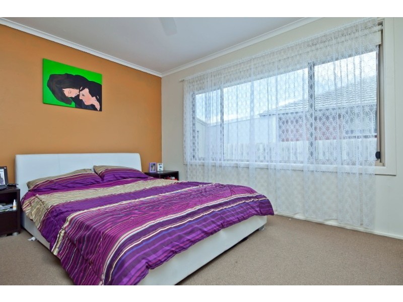 21 Bruce Street, Cranbourne VIC 3977