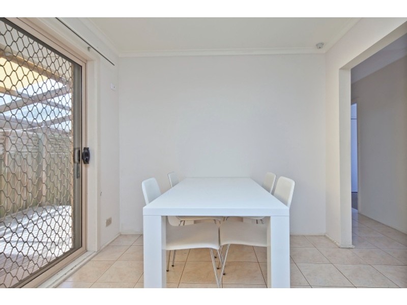 21 Bruce Street, Cranbourne VIC 3977