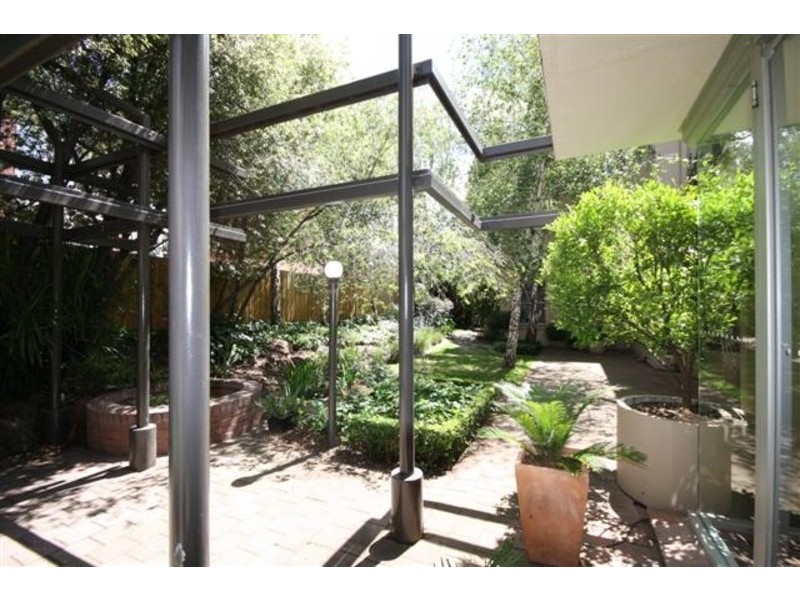 9/168  Toorak Road West, South Yarra VIC 3141