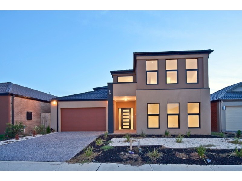 10 Georgetown Way, Officer VIC 3809