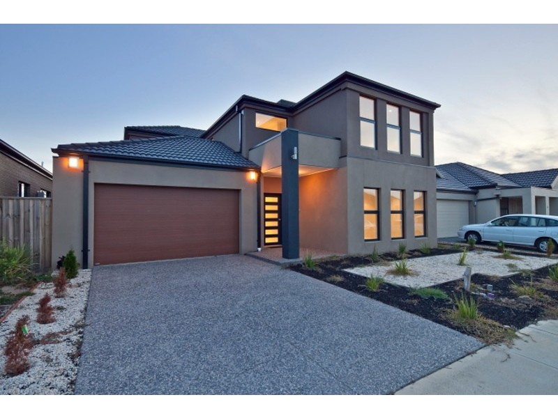 10 Georgetown Way, Officer VIC 3809
