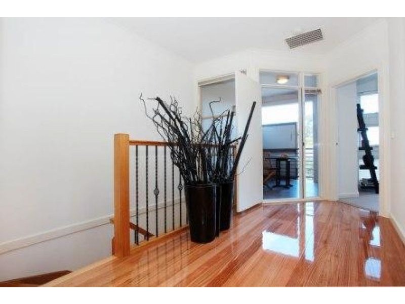 1/3 Keith Street, Hampton East VIC 3188