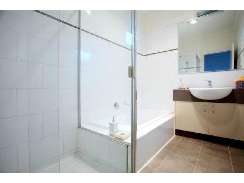 1/3 Keith Street, Hampton East VIC 3188