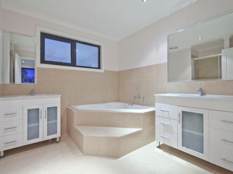 10 Georgetown Way, Officer VIC 3809