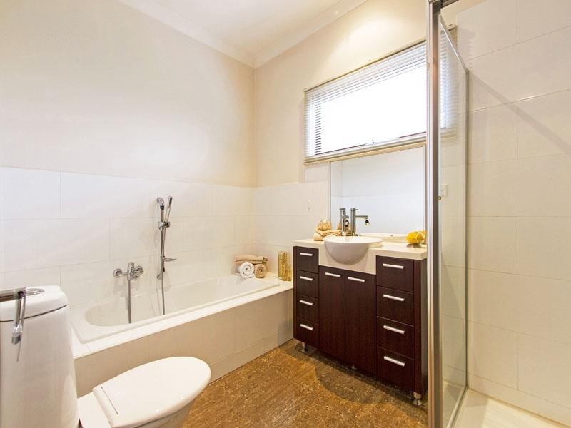 16/410 Waverley Road, Malvern East VIC 3145