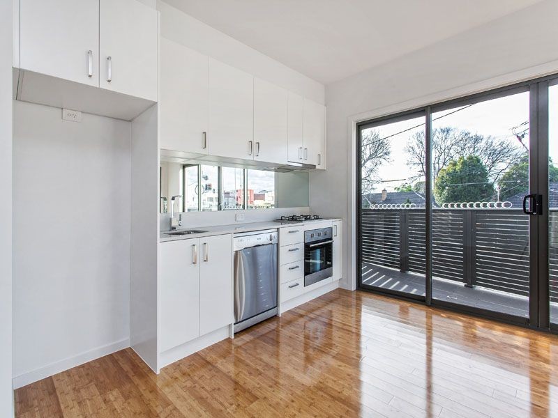 8/1126 North Road, Bentleigh East VIC 3165