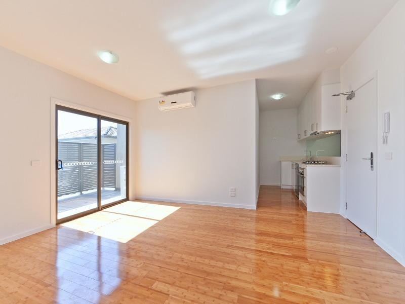 4/1126 North Road, Bentleigh East VIC 3165