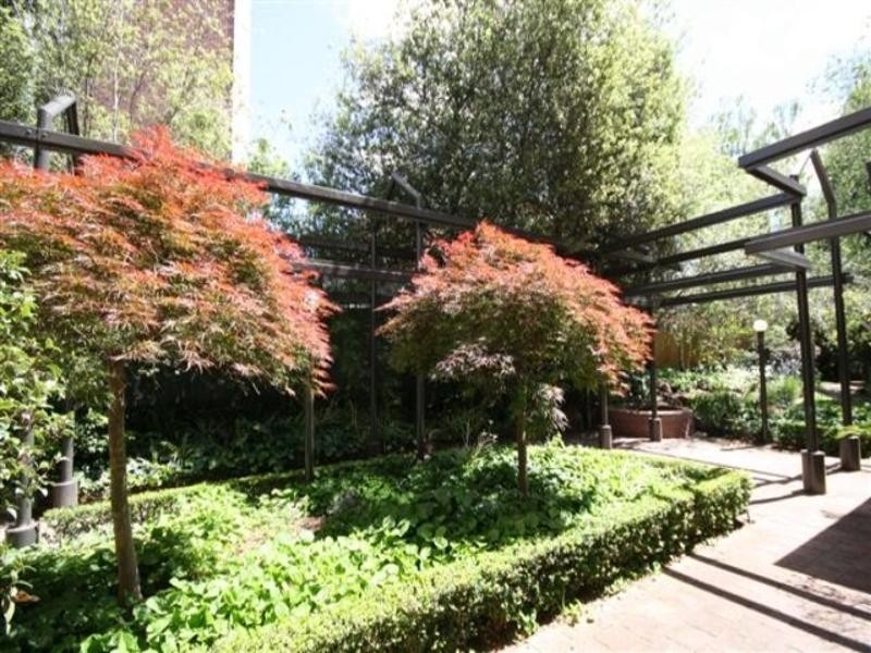 9/168 Toorak Road West, South Yarra VIC 3141