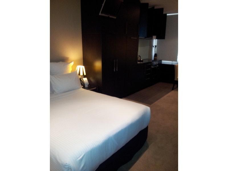 1018/480 Collins Street, Melbourne VIC 3000