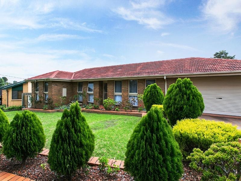 5 Landsborough Ave, Wheelers Hill VIC 3150