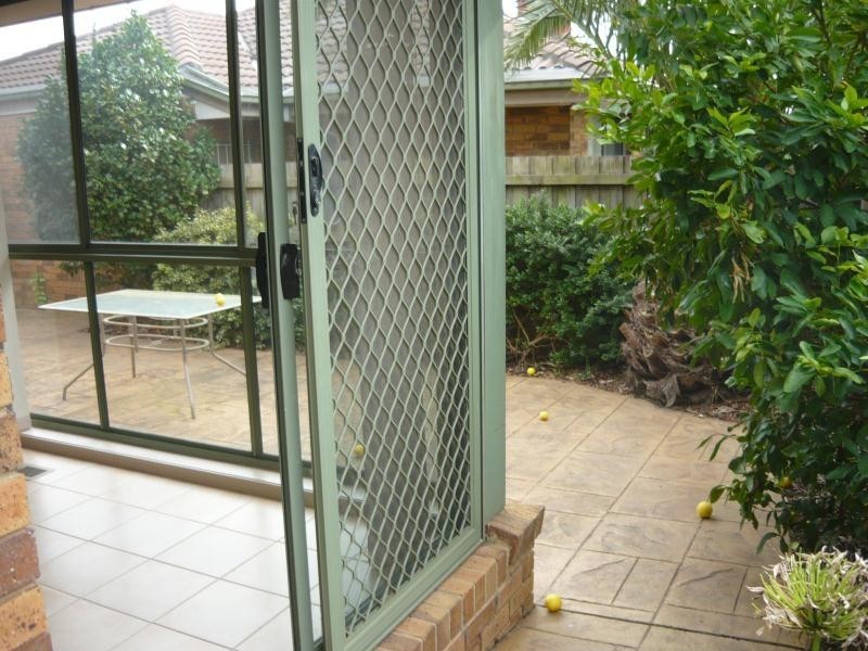 2/9 Dale Court, Scoresby VIC 3179