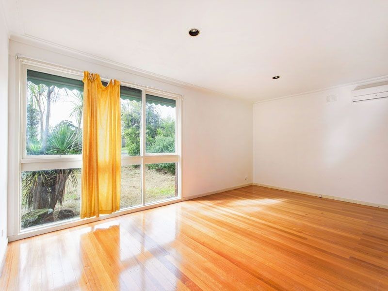 8 Persimmon Court, Doncaster VIC 3108