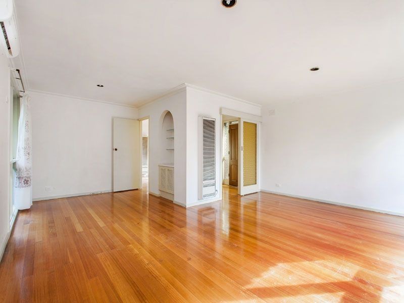 8 Persimmon Court, Doncaster VIC 3108