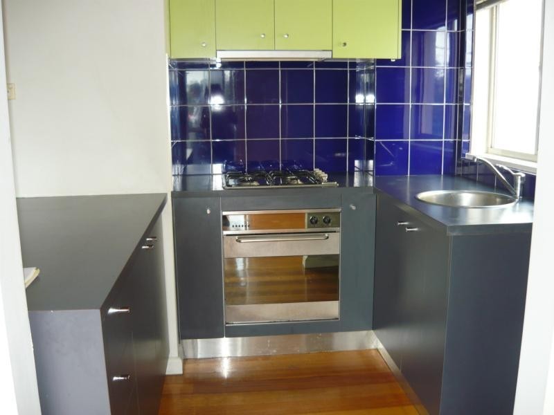 8/400 Barkly Street, Elwood VIC 3184