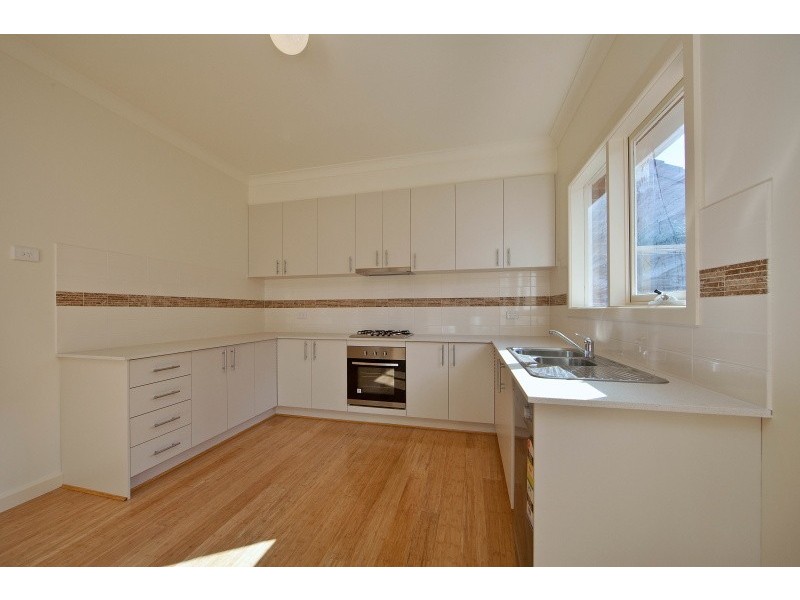 3/8 Beena Ave, Carnegie VIC 3163