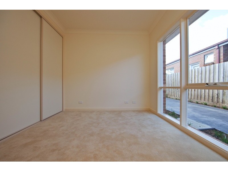 3/8 Beena Ave, Carnegie VIC 3163