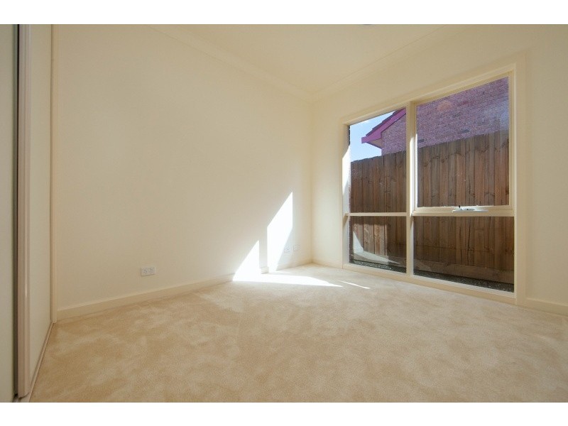 3/8 Beena Ave, Carnegie VIC 3163