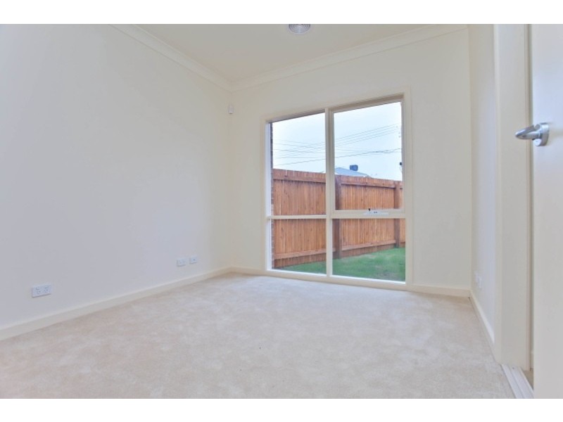 1/8 Beena Avenue, Carnegie VIC 3163