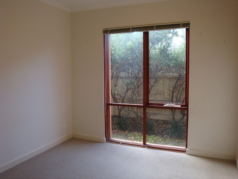 2/410 Waverley Road, Malvern East VIC 3145