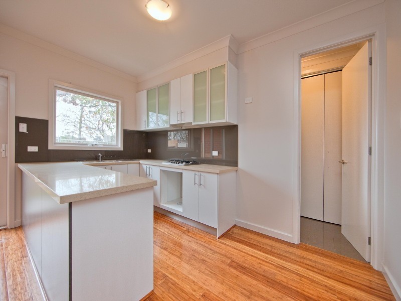 3/39 Kokaribb Road, Carnegie VIC 3163