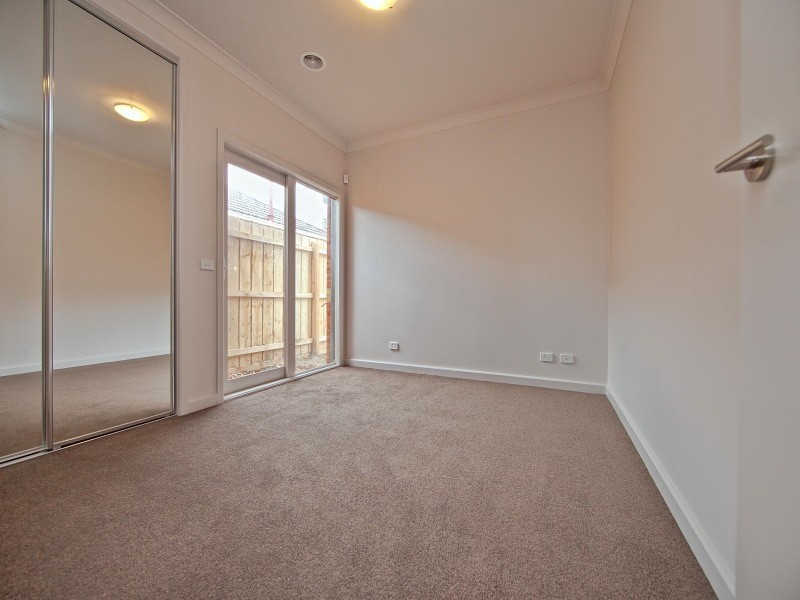 3/39 Kokaribb Road, Carnegie VIC 3163