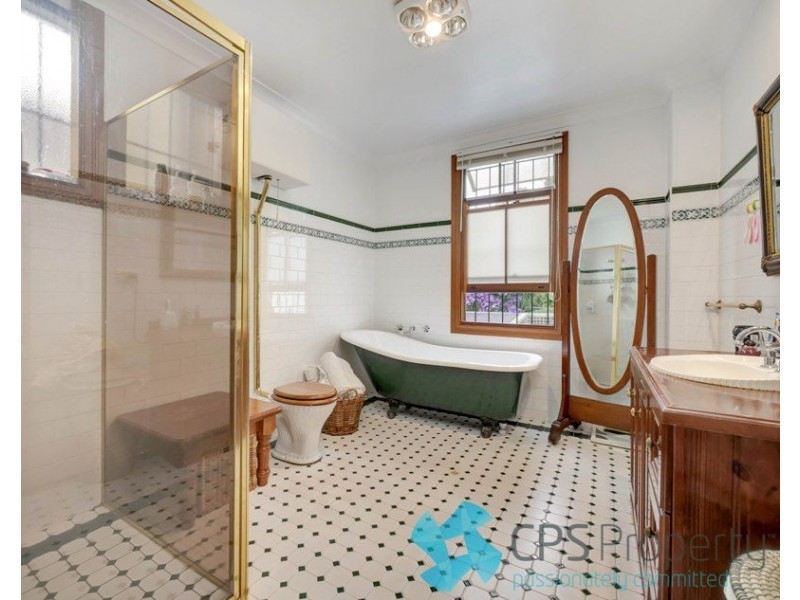 153 Wigram Road, Glebe NSW 2037