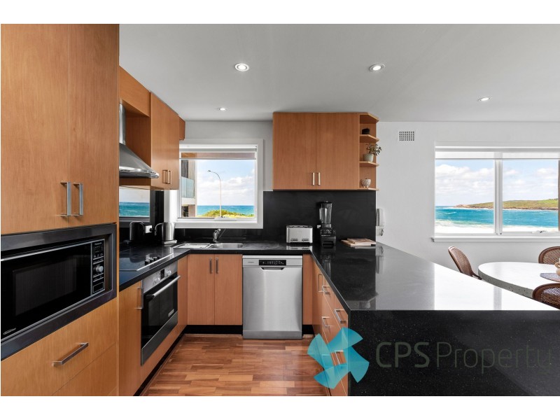 2/128 Marine Parade, Maroubra NSW 2035