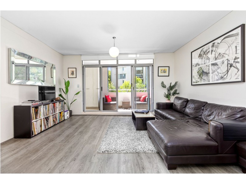 55/49 Holt St, Surry Hills NSW 2010