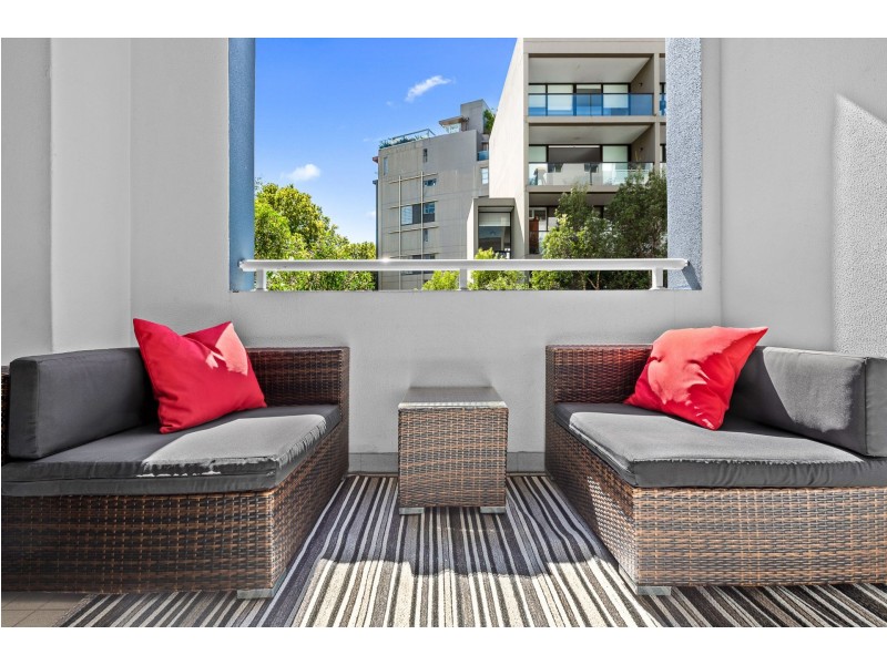 55/49 Holt St, Surry Hills NSW 2010