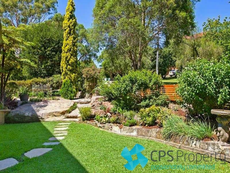 11 Malga Avenue, Roseville Chase NSW 2069