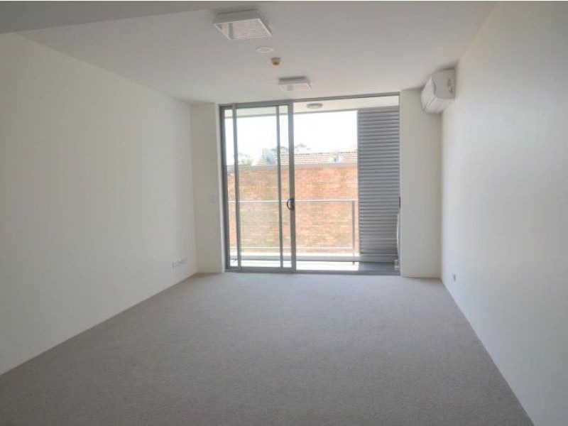 8/242 Pacific Highway, Greenwich NSW 2065