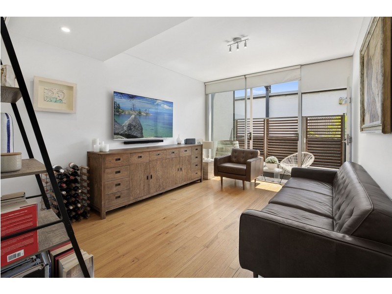 16/1 Danks Street, Waterloo NSW 2017