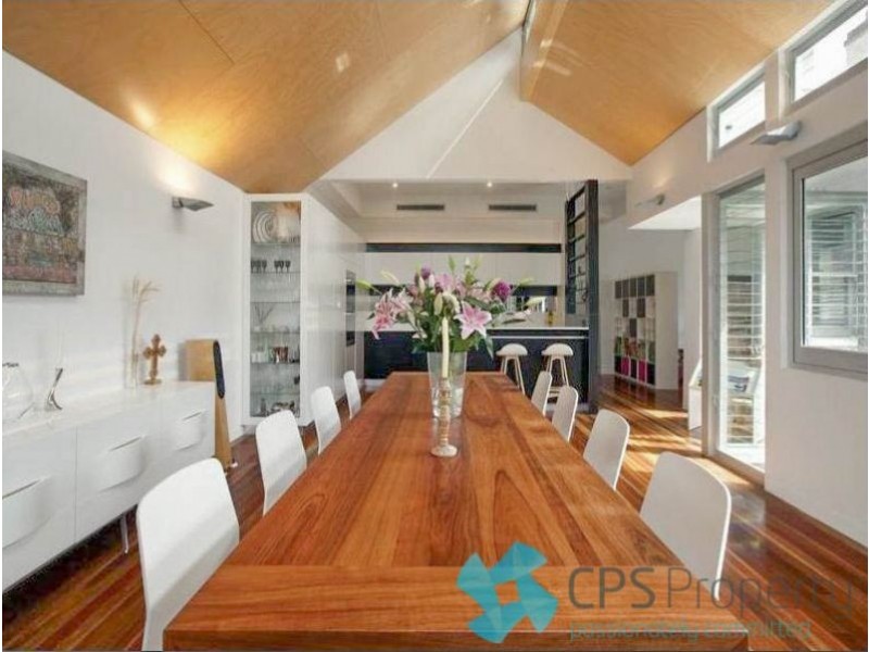 12 Holdsworth Avenue, St Leonards NSW 2065